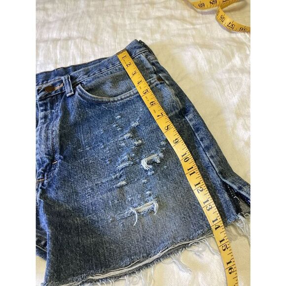 Vintage Wrangler Cutoff JORTS 32” - Picture 6 of 9